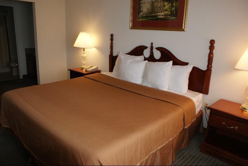 Host Inn An All Suites Hotel Wilkes-Barre Habitación foto